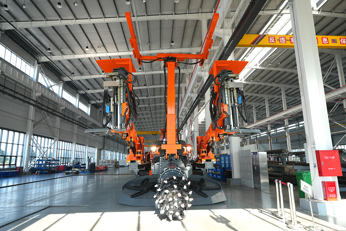 EBZ220M-2掘錨機(jī)